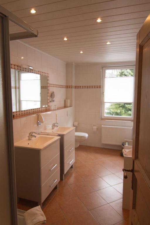 Aparthotel Jaegerhaus Willingen  Phòng bức ảnh